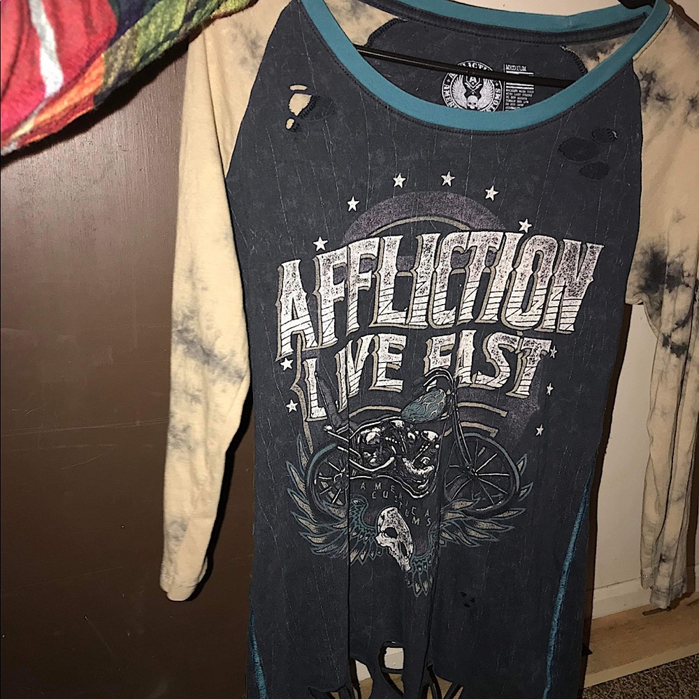 Affliction distressed half sleeve. Super cute!